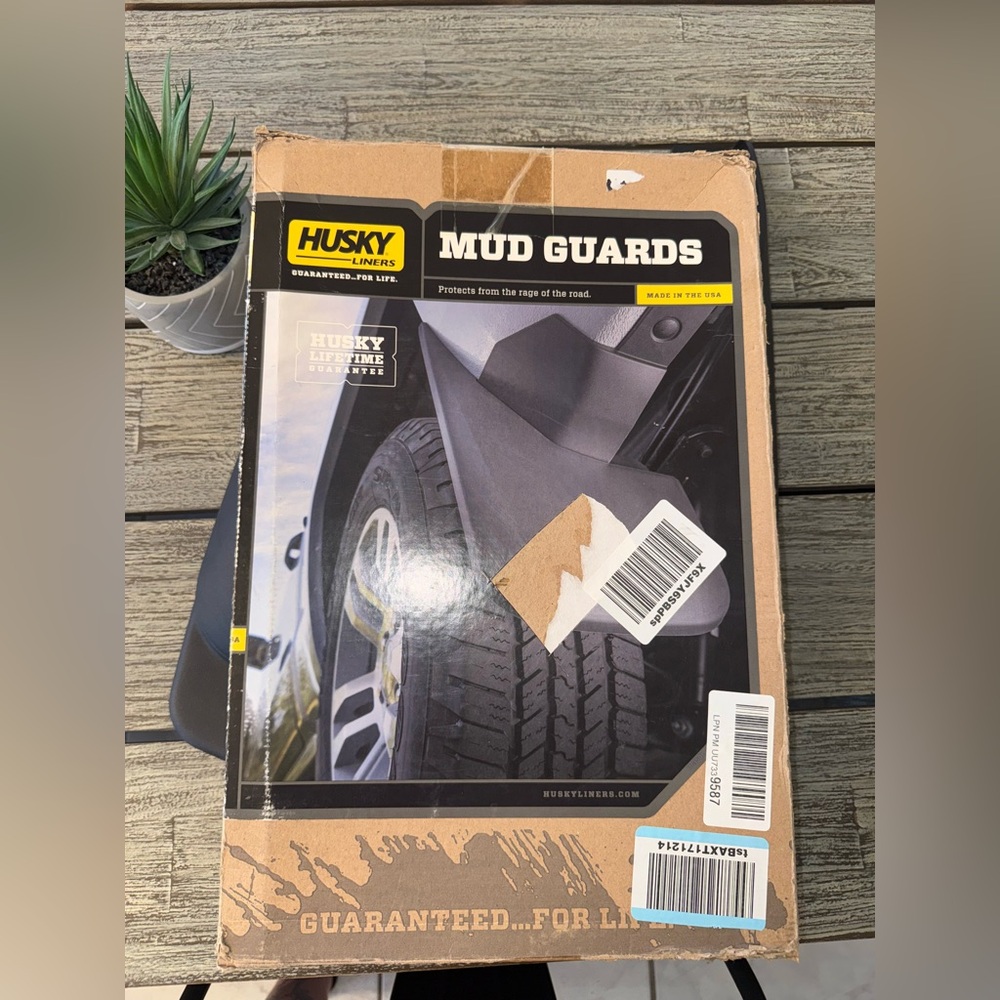 Husky Liners Mud Guards (Set of 2), Chevy Avalanche & Silverado